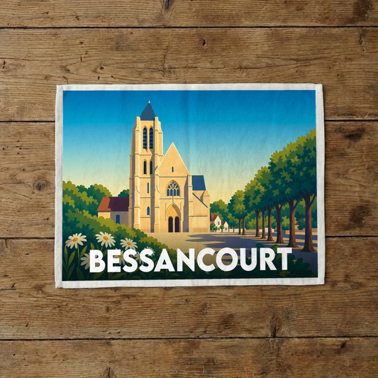 Torchon souvenir de la ville de Bessancourt avec une illustration stylisée de son église et de ses environs.
