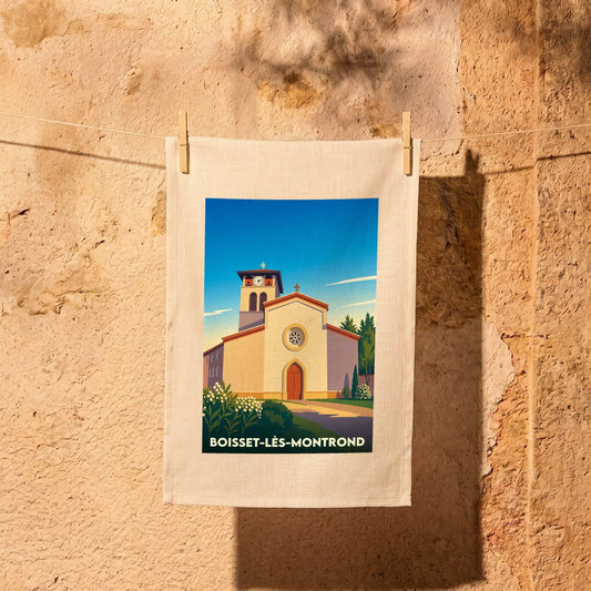 Torchon souvenir de la ville de Boisset-lès-Montrond avec une illustration stylisée de son église.