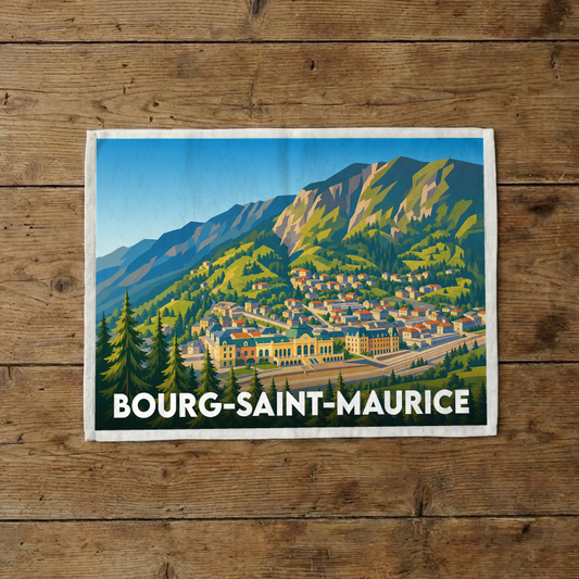 Torchon souvenir de la ville de Bourg-Saint-Maurice avec une illustration stylisée de la commune en montagne.