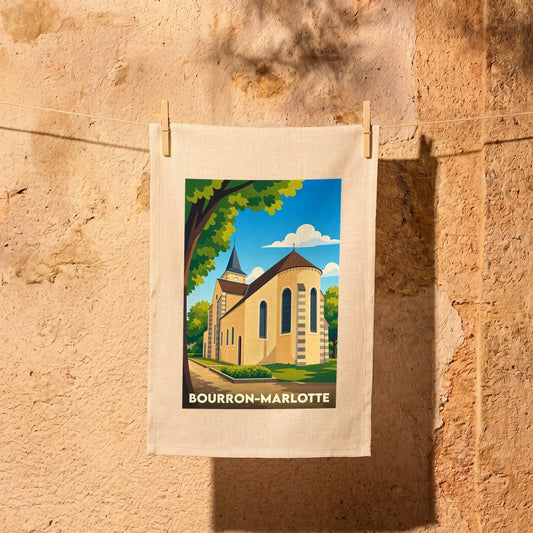 Torchon souvenir de la ville de Bourron-Marlotte avec une illustration stylisée de son église.
