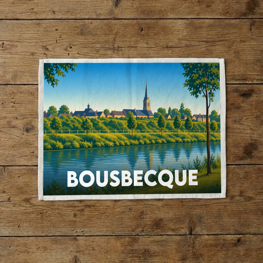 Torchon souvenir de la ville de Bousbecque avec une illustration stylisée de son paysage au bord de l'eau.