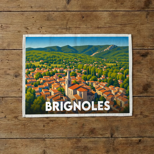 Torchon souvenir de la ville de Brignoles avec une illustration stylisée.