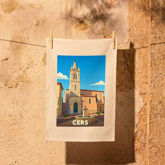 Torchon souvenir de la ville de Cers illustré par un dessin stylisé de son église et de sa fontaine.
