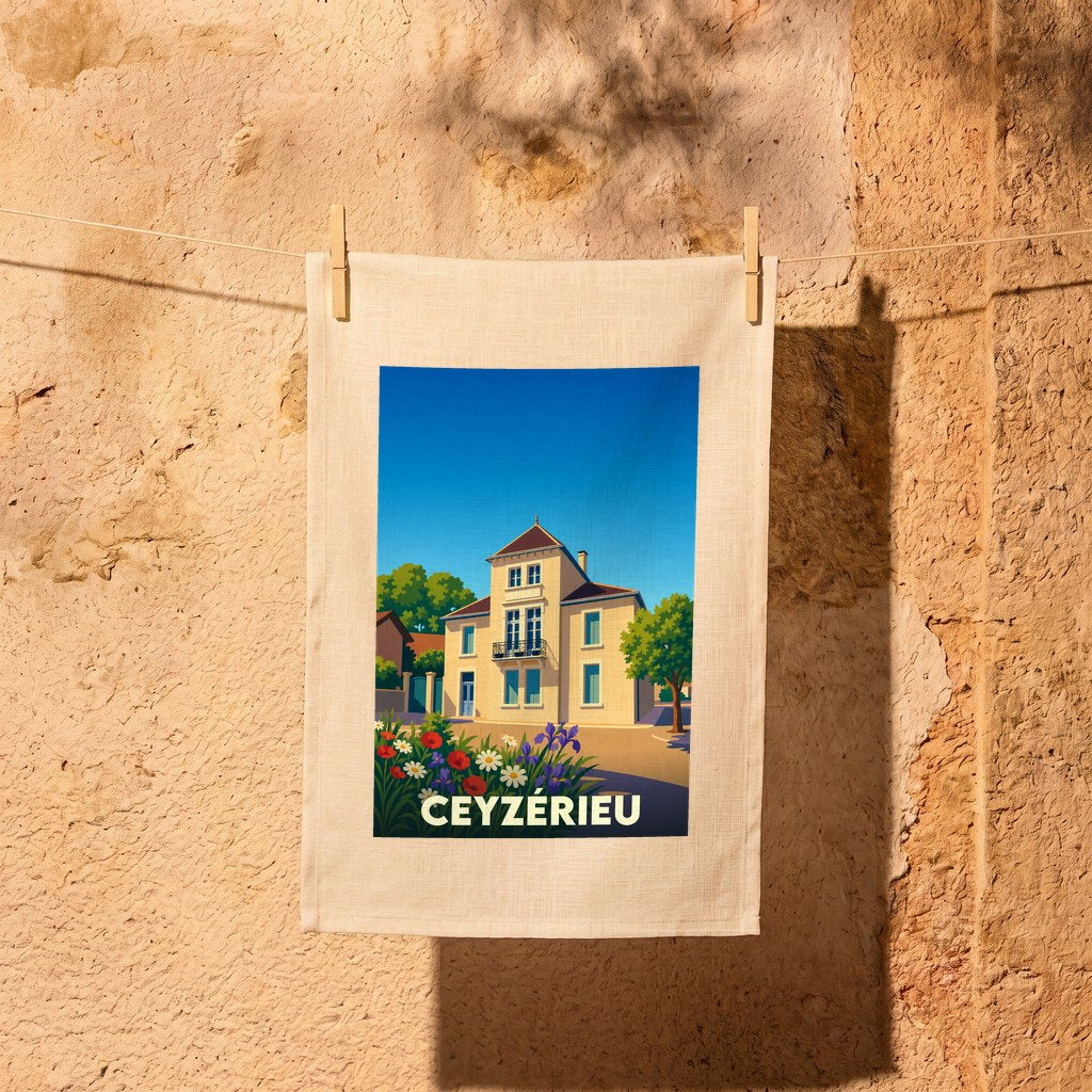 Torchon souvenir de la ville de Ceyzérieu illustré par une maison traditionnelle et des fleurs colorées.