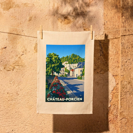 Torchon souvenir de la ville de Château-Porcien avec une illustration stylisée.