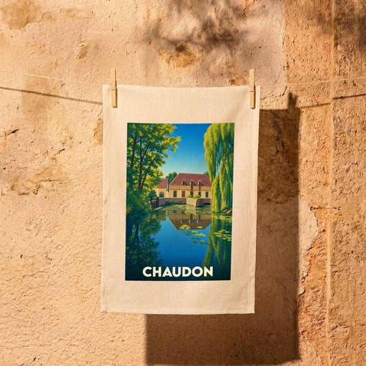 Torchon souvenir de la ville de Chaudon avec une illustration stylisée d'un moulin au bord de l'eau.