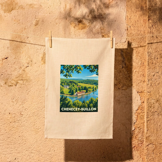 Torchon souvenir de la ville de Chenecey-Buillon avec une illustration stylisée d'un paysage fluvial.