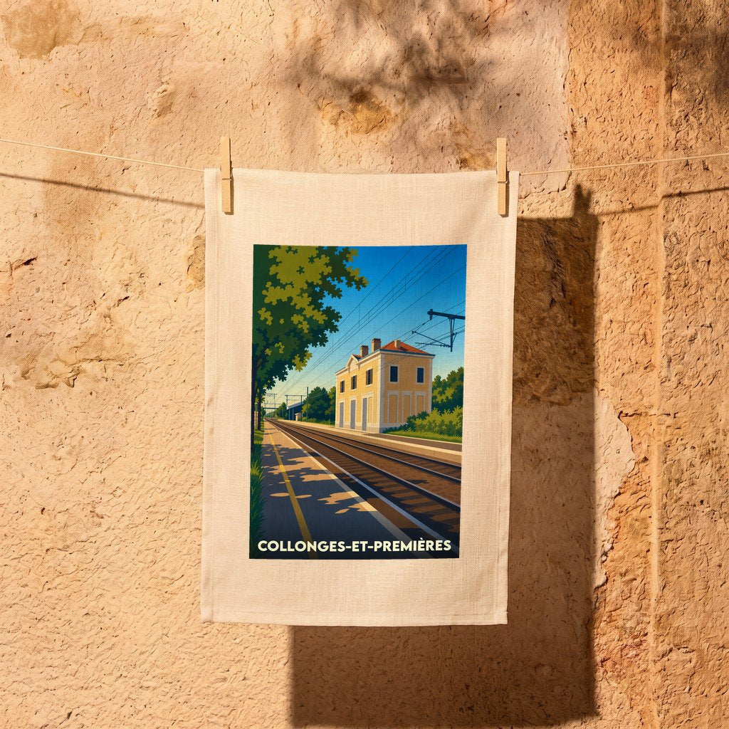 Torchon souvenir de la ville de Collonges-et-Premières avec une illustration stylisée de sa gare ferroviaire.