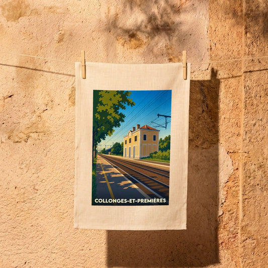 Torchon souvenir de la ville de Collonges-et-Premières avec une illustration stylisée de sa gare ferroviaire.