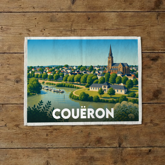 Torchon souvenir de la ville de Couëron avec une illustration stylisée de ses paysages et de son église.