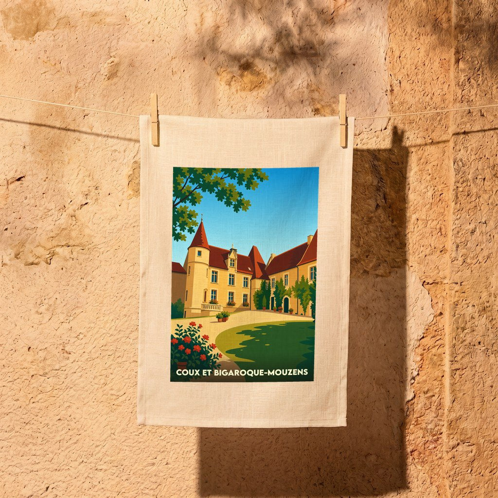 Torchon souvenir de la ville de Coux et Bigaroque-Mouzens avec une illustration stylisée.