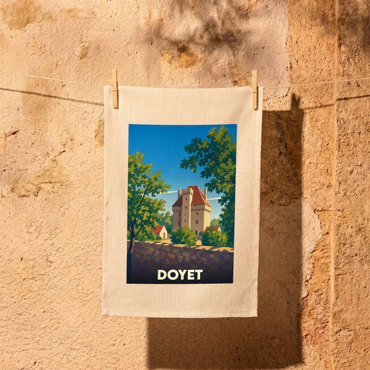 Torchon souvenir de la ville de Doyet orné d'une illustration stylisée de son patrimoine.