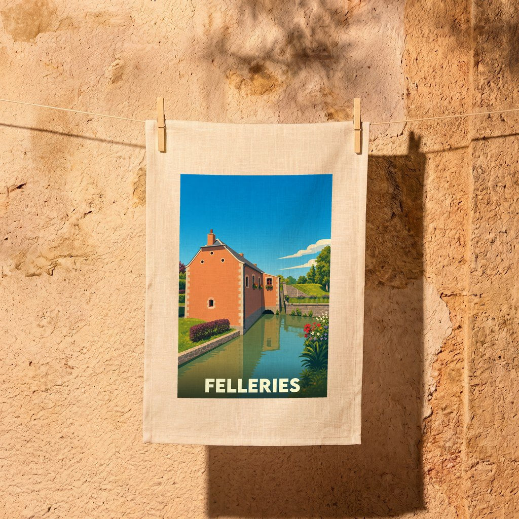 Torchon souvenir de la ville de Felleries avec une illustration stylisée d'un moulin au bord de l'eau.