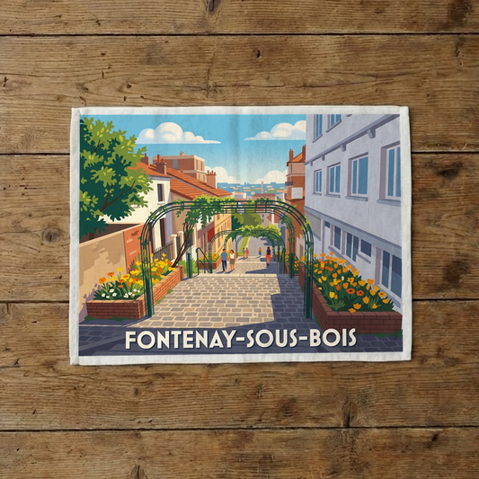 Torchon souvenir de la ville de Fontenay-sous-Bois avec une illustration stylisée de ses rues fleuries.