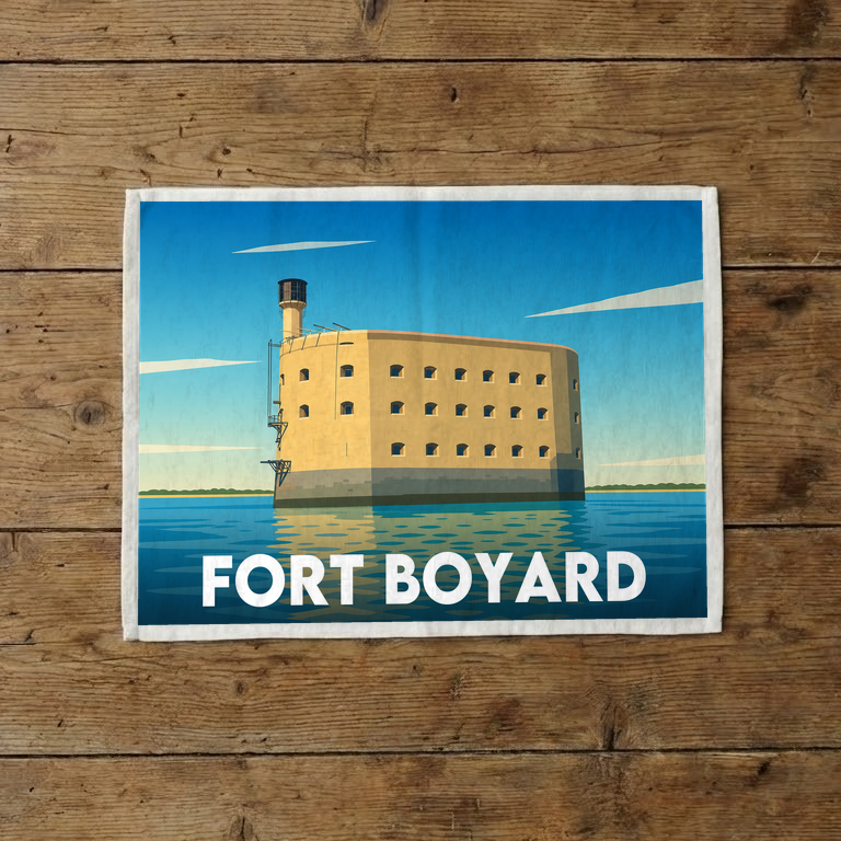Torchon souvenir de Fort Boyard avec une illustration stylisée.