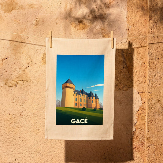 Torchon souvenir de la ville de Gacé avec une illustration stylisée de son château.