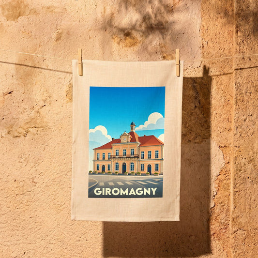 Torchon souvenir de la ville de Giromagny avec une illustration stylisée de son hôtel de ville.