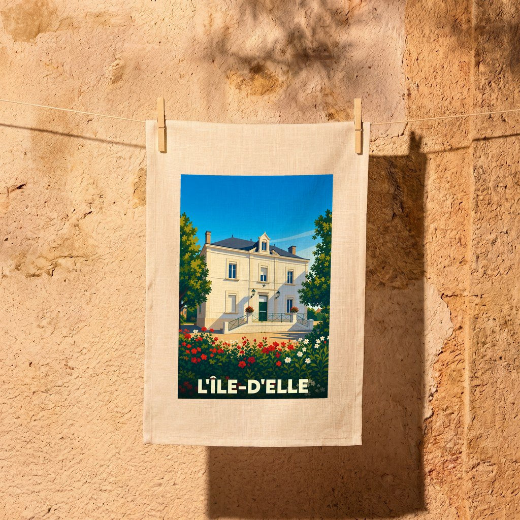 Torchon souvenir de la ville de L'Île-d'Elle orné d'une illustration stylisée d'une maison bourgeoise et de fleurs.