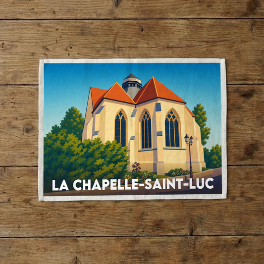 Torchon souvenir de la ville de La Chapelle-Saint-Luc arborant une illustration stylisée de son église.