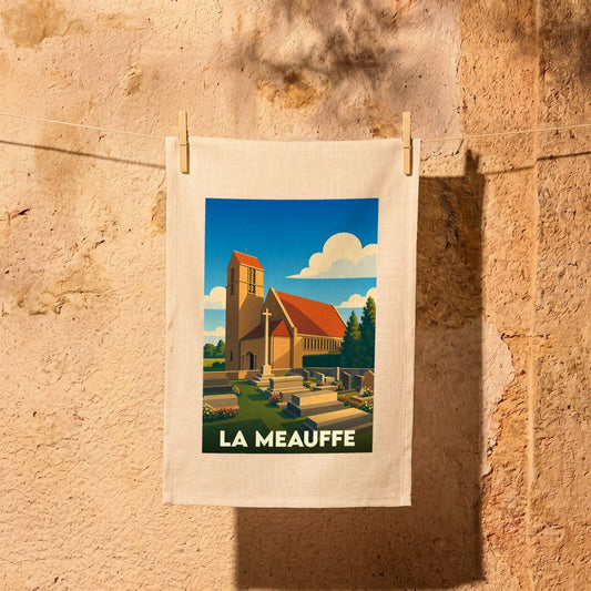 Torchon souvenir de la ville de La Meauffe avec une illustration stylisée de son église et de son cimetière.