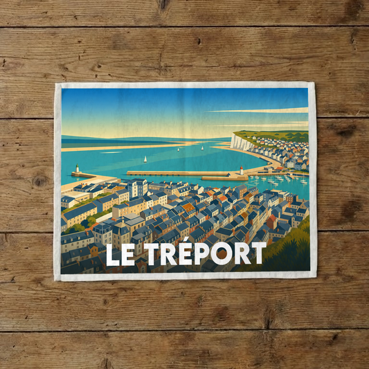 Torchon souvenir de la ville du Tréport avec une illustration stylisée de son port et de ses falaises.