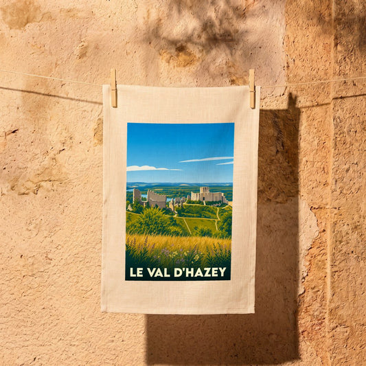 Torchon souvenir de la ville de Le Val d'Hazey avec une illustration stylisée.