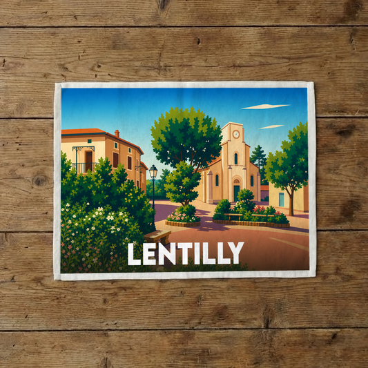 Torchon souvenir de la ville de Lentilly avec une illustration stylisée d'une place ensoleillée et son église.