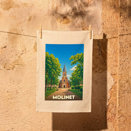 Torchon souvenir de la ville de Molinet orné d'une illustration stylisée de son église et de son parc.