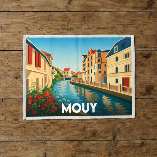 Torchon souvenir de la ville de Mouy avec une illustration stylisée d'un canal bordé de maisons.