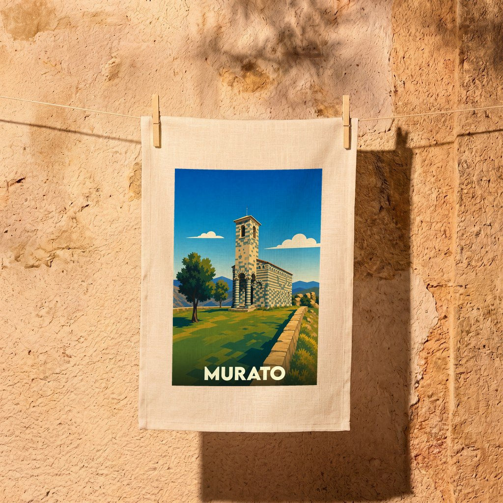 Torchon souvenir de la ville de Murato illustré par une église stylisée sur fond de paysage corse.