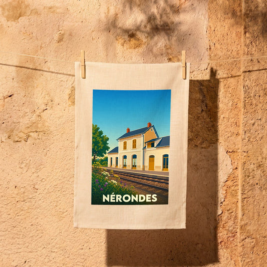 Torchon souvenir de la ville de Nérondes avec une illustration stylisée de sa gare ferroviaire.