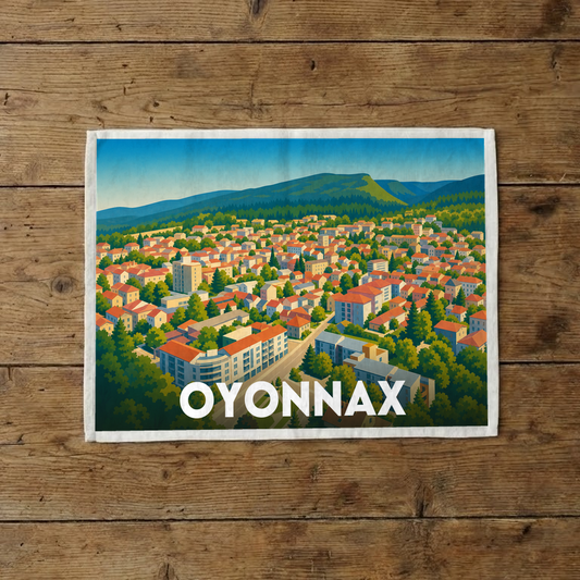 Torchon souvenir de la ville d'Oyonnax illustré d'une vue panoramique stylisée et colorée.