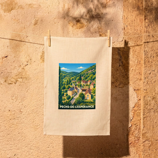 Torchon souvenir de Pechs-de-l'Espérance avec une illustration stylisée du village et de ses collines.