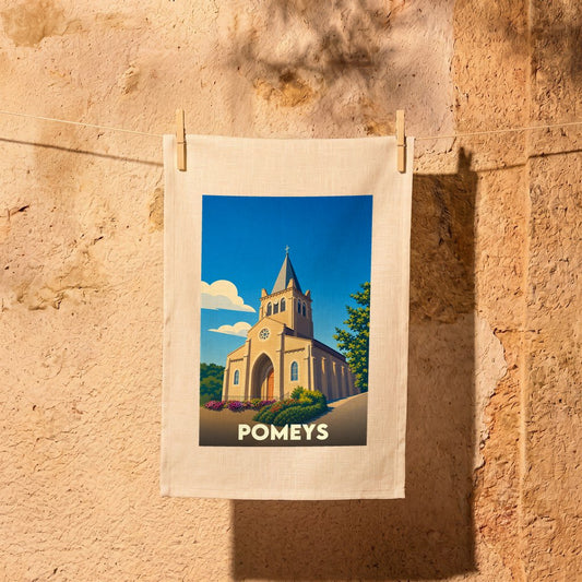 Torchon souvenir de la ville de Pomeys avec une illustration stylisée de son église.