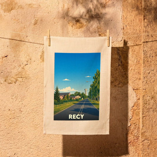 Torchon souvenir de la ville de Recy avec une illustration stylisée d'une route de campagne.