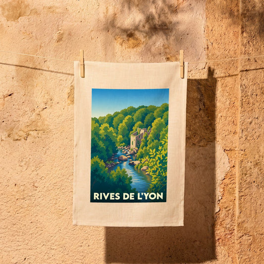 Torchon souvenir de la ville de Rives de l'Yon illustré d'un paysage de rivière boisé.