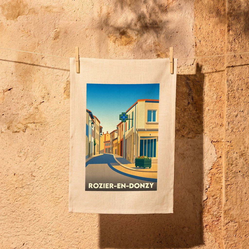Torchon souvenir de Rozier-en-Donzy arborant une illustration stylisée d'une ruelle de la ville.