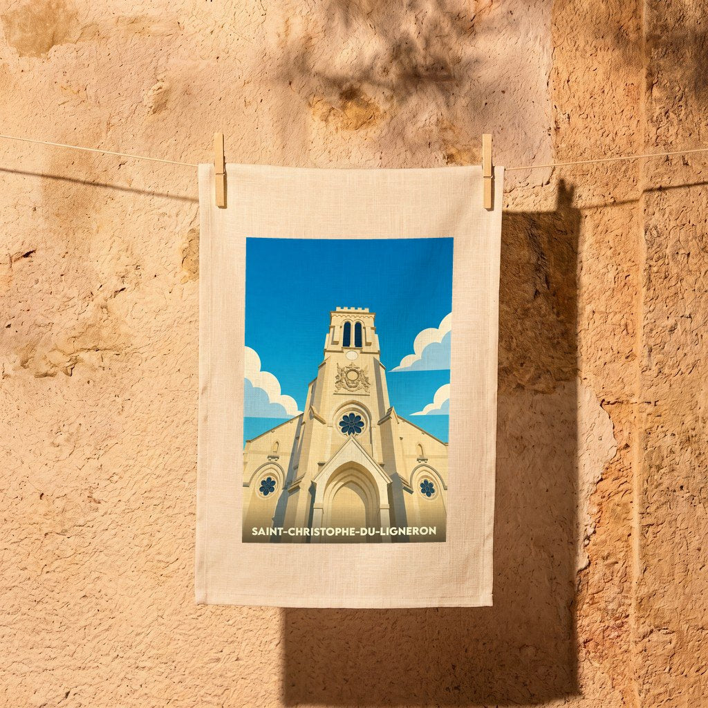 Torchon souvenir de la ville de Saint-Christophe-du-Ligneron avec une illustration stylisée de son église.