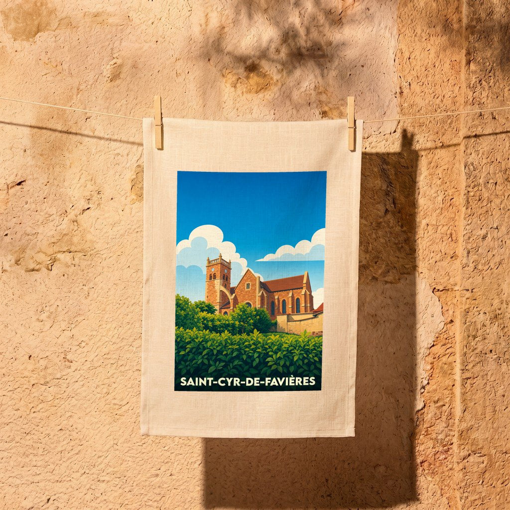 Torchon souvenir de la ville de Saint-Cyr-de-Favières illustré par une vue stylisée de son église sous un ciel bleu.