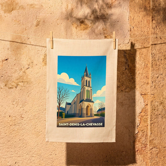 Torchon souvenir de la ville de Saint-Denis-la-Chevasse illustrant son église dans un style graphique épuré.
