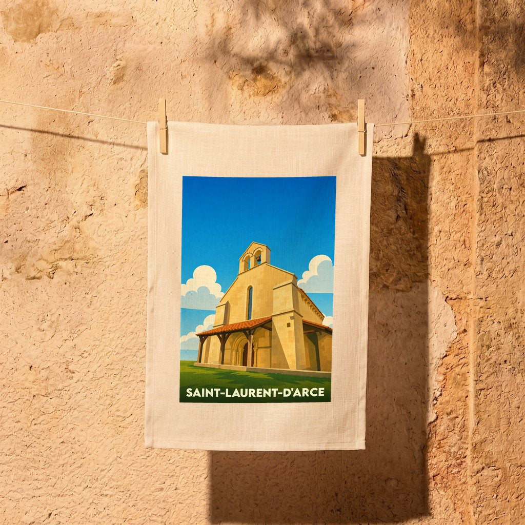 Torchon souvenir de la ville de Saint-Laurent-d'Arce avec une illustration stylisée de son église romane.
