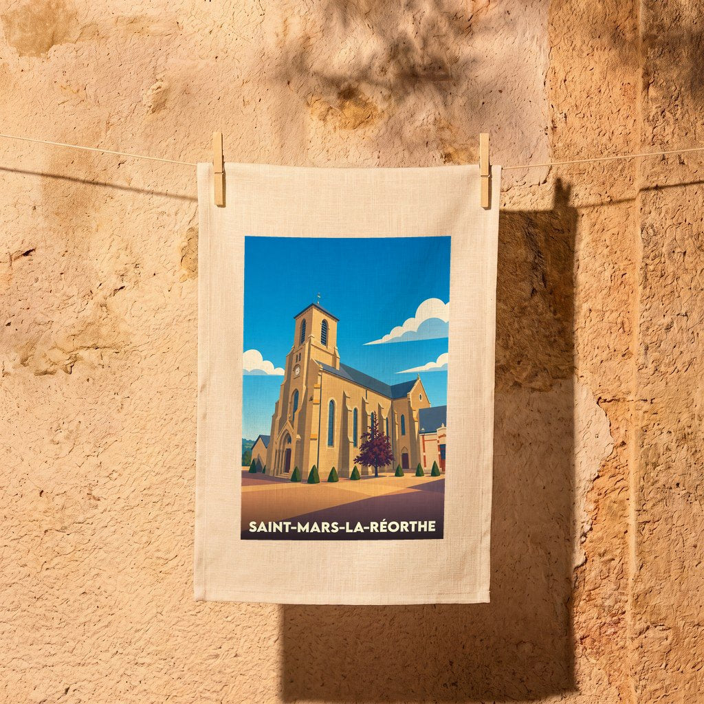 Torchon souvenir de la ville de Saint-Mars-la-Réorthe illustré d'un dessin stylisé de son église.
