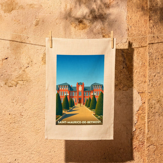 Torchon souvenir de la ville de Saint-Maurice-de-Beynost avec une illustration stylisée de son patrimoine architectural.