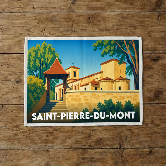 Torchon souvenir de la ville de Saint-Pierre-du-Mont avec une illustration stylisée de son église.