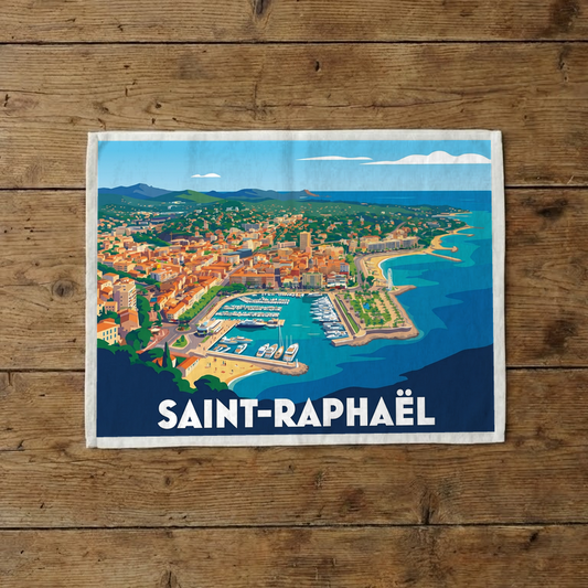 Torchon souvenir de la ville de Saint-Raphaël avec une illustration panoramique stylisée.