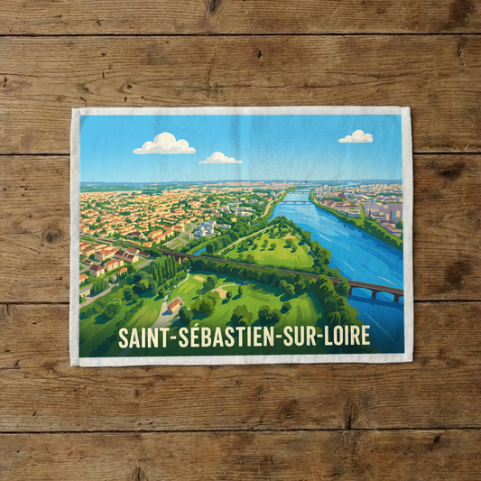 Torchon souvenir de la ville de Saint-Sébastien-sur-Loire avec une illustration stylisée.