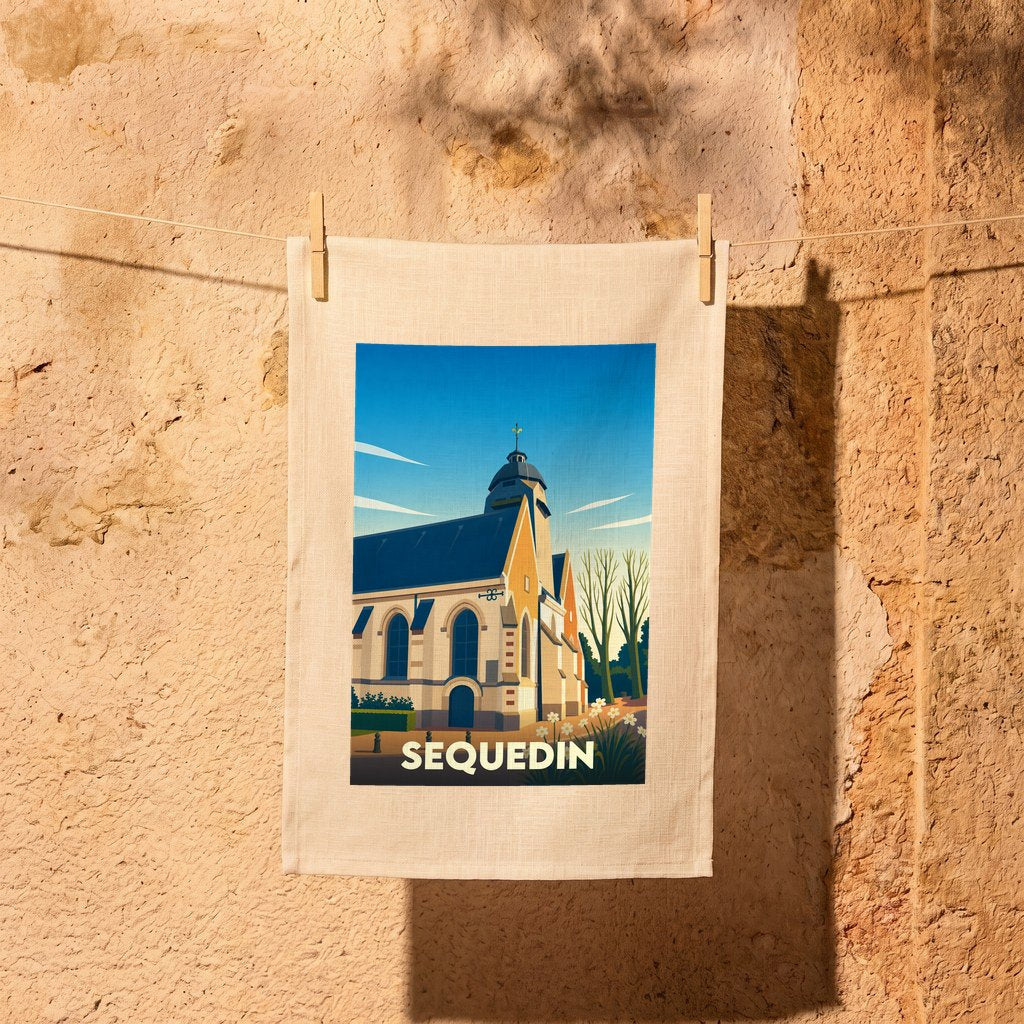 Torchon souvenir de la ville de Sequedin avec une illustration stylisée de son église.