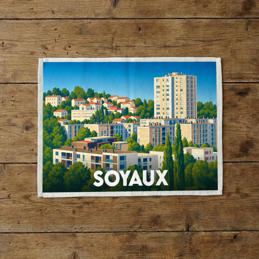Torchon souvenir de la ville de Soyaux avec une illustration stylisée de ses immeubles et de sa végétation.