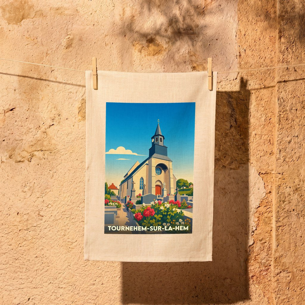 Torchon souvenir de la ville de Tournehem-sur-la-Hem avec une illustration stylisée de son église.