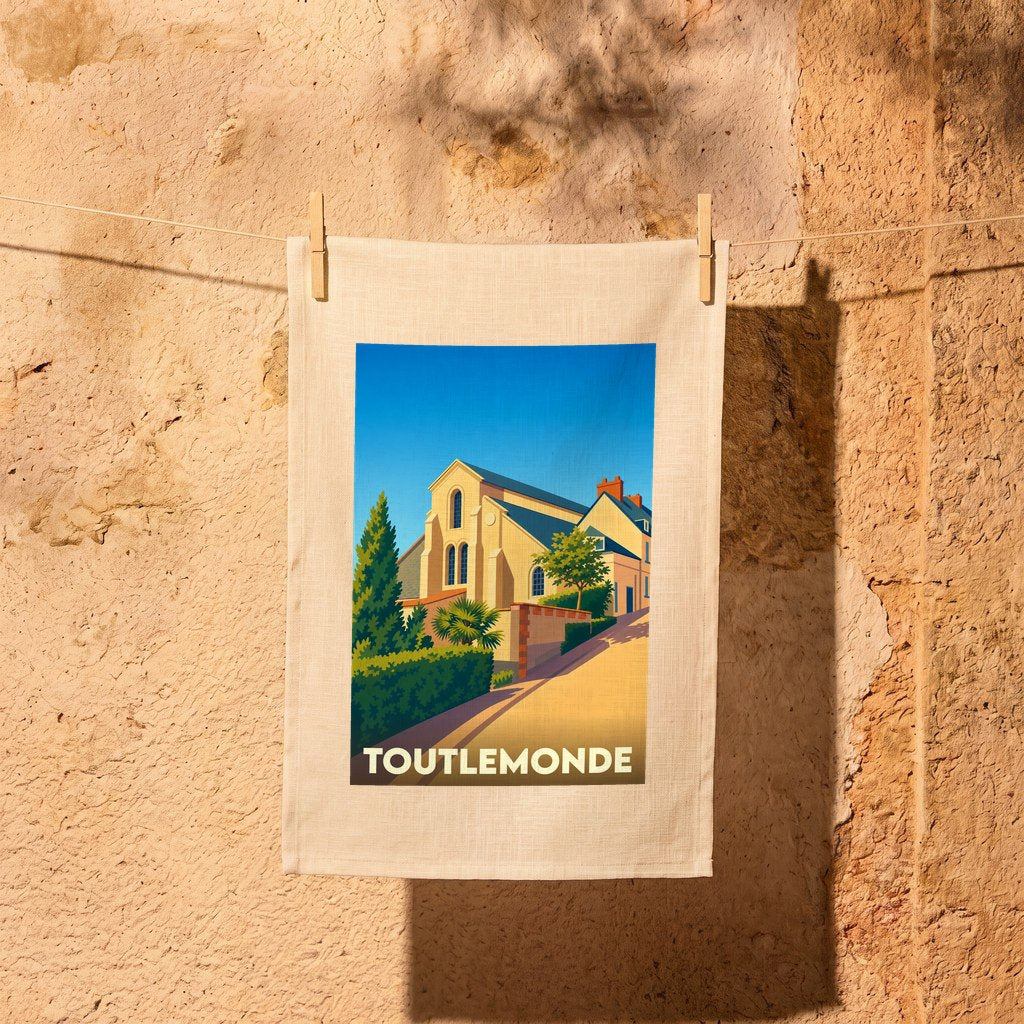 Torchon souvenir de la ville de Toutlemonde orné d'une illustration stylisée de son architecture.